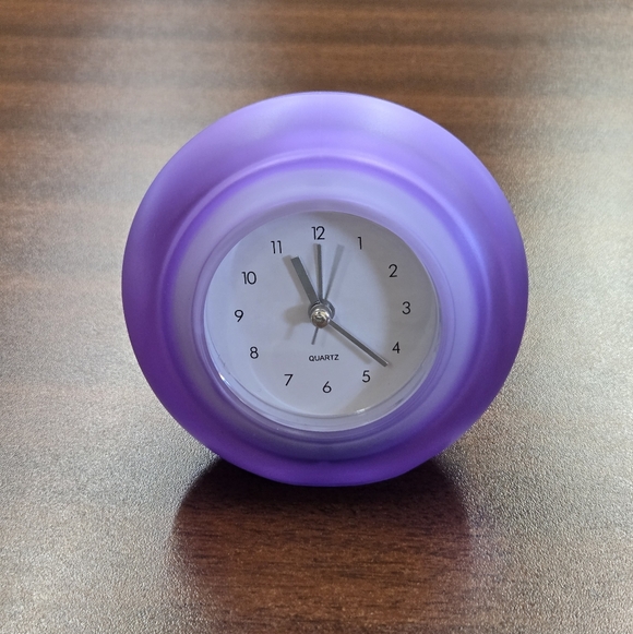 Purple Quartz Clock 💜⏰️ - Picture 3 of 11